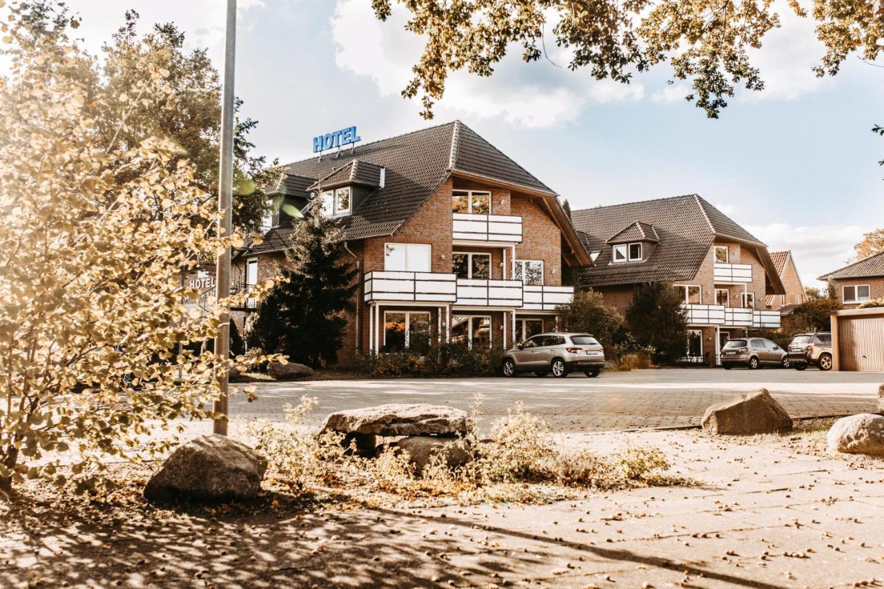 Akzent Hotel Zur Gruenen Eiche Bispingen Exterior photo